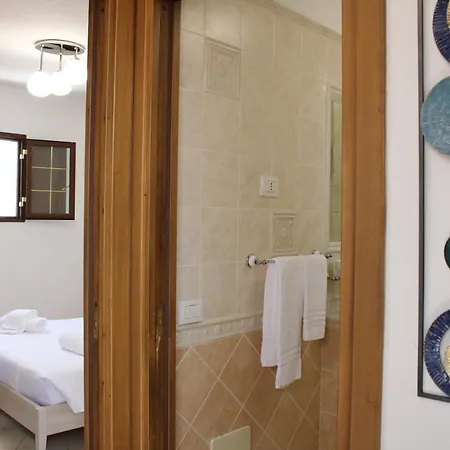 Cilentoeasyrooms 3*
